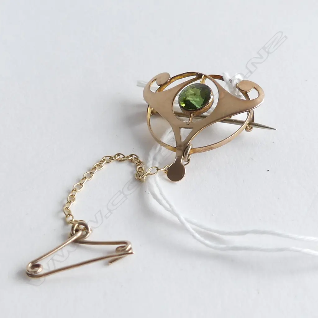 9CT TURMOLINE BROOCH 2.6 GRAMS Image 1++