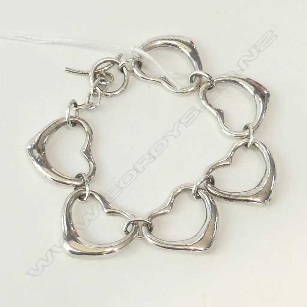925 SILVER TIFFANY HEART LINK BRACELET - IN ORIGINAL BOX Image 1++