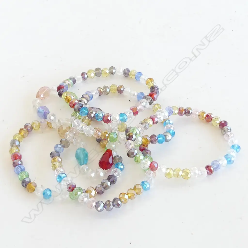 6 ASST CRYSTAL GLASS BEAD BRACELETS Image 1++
