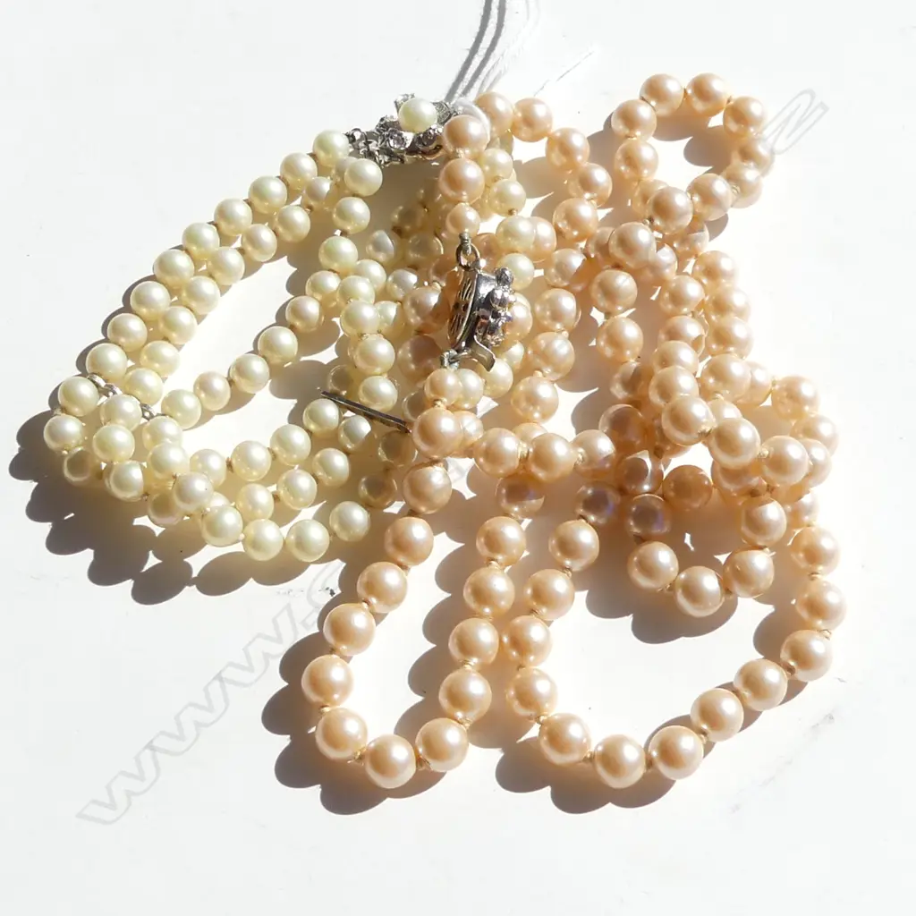 FAUX PEARL 3 STRAND BRACELET & LONG NECKLACE - BOTH HAVE ORNATE CLASPS Image 1++