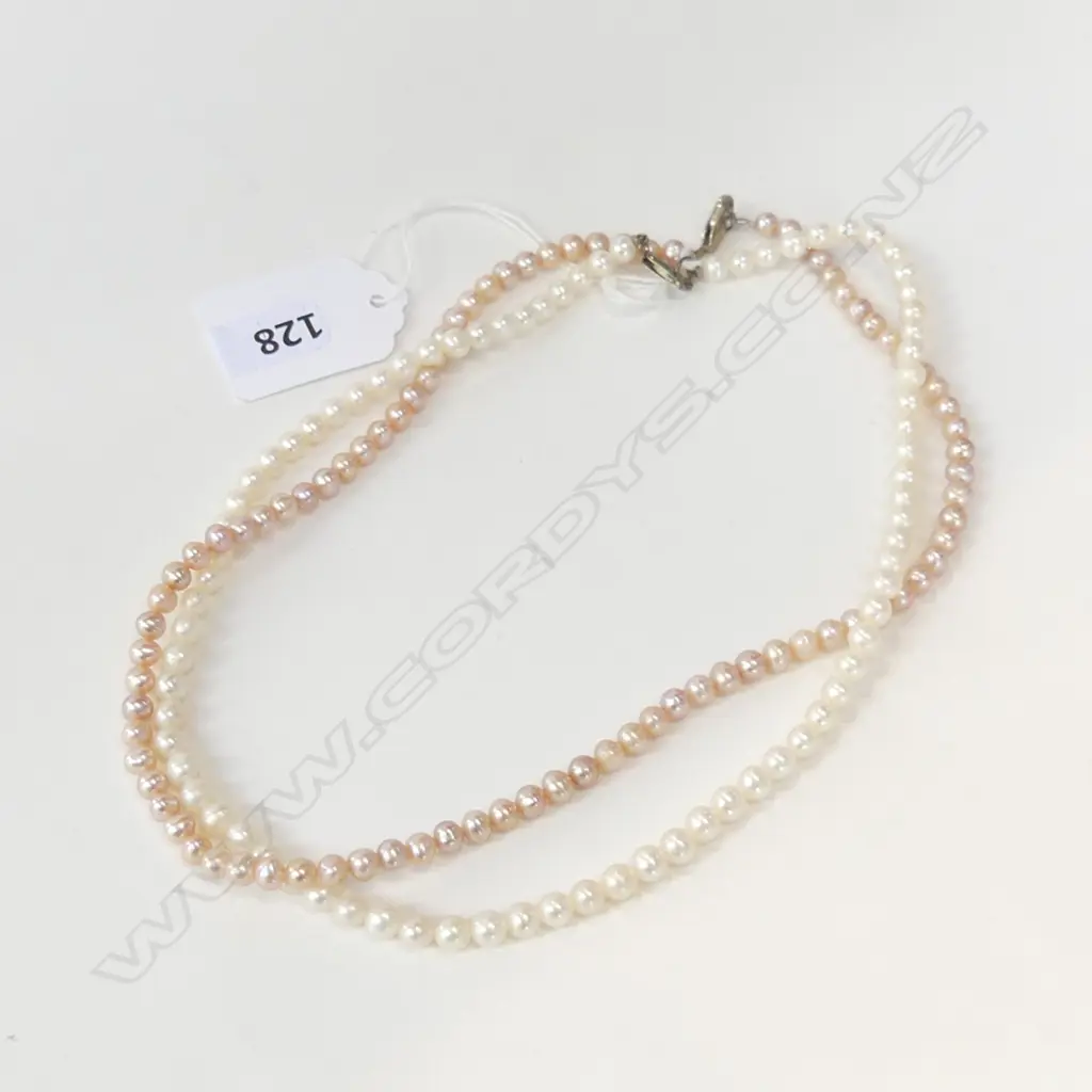 2 SM FRESHWATER PEARL NECKLACES; 1 PINK & 1 WHITE Image 1++