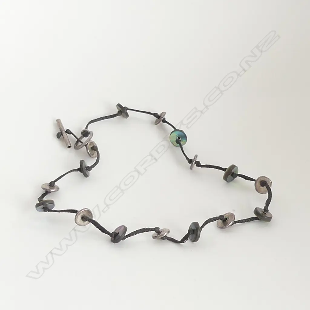 RINOPAI SILVER AND PAUA NECKLACE MARTYN MILLIGEN, GOLDEN BAY TAKAKA Image 1++