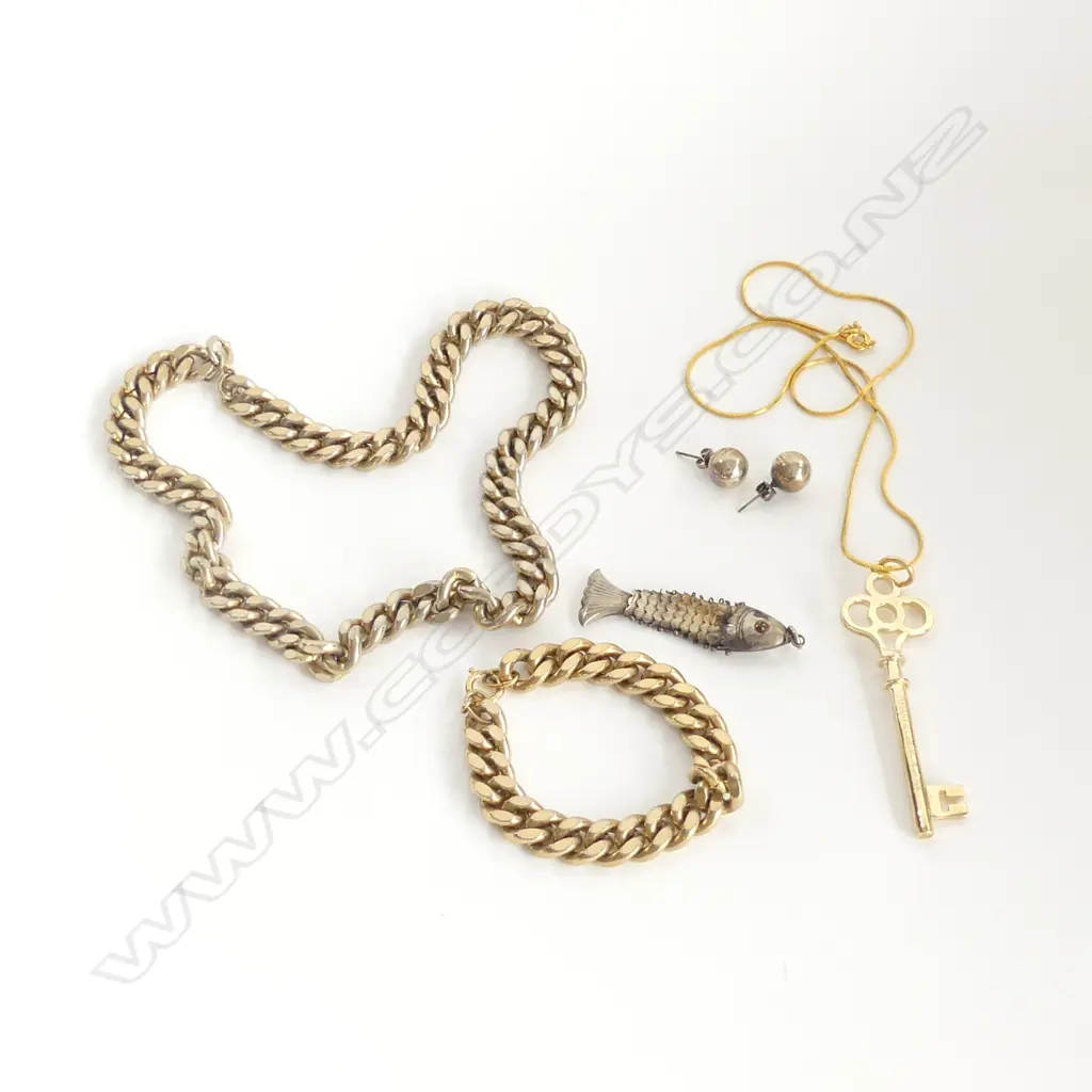 GOLD TONE HEAVY LINK CHAIN NECKLACE, KEY & CHAIN, SILVER FISH PENDANT & PR STG SILVER STUD EARRINGS Image 1++