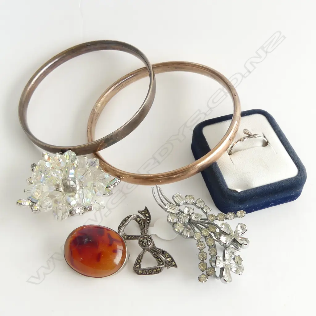 ASST. JEWELLERY + 2 GOLD BANGLES - SILVER LINED, STERLING RING + BROOCH CARNELIAN? Image 1++