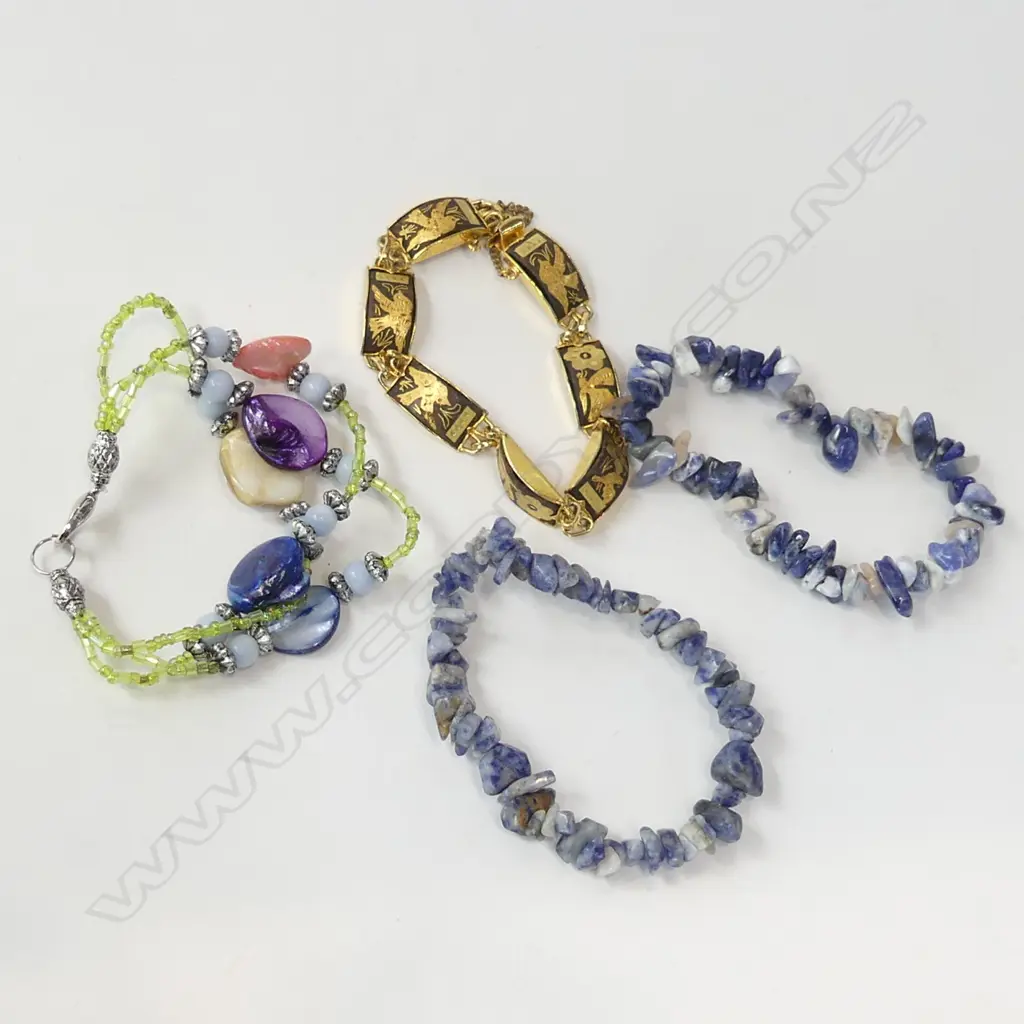 4 ASST BRACELETS; GOLD TONE & BRETT BLACK LINK + GLASS BEAD & STONE CHIP ETC.. Image 1++