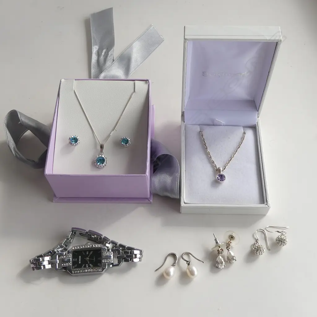 SILVER JEWELLERY. Boxed necklace & earring set + amethyst necklace + 3 prs e/rings + watch Image 1++