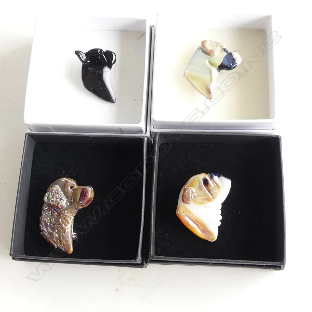NEIL HARRIS DECORATIVE GLASS JEWELLERY; 4 ASST DOG BROOCHES - EACH IN INDIVIDUAL BOX... Image 1++