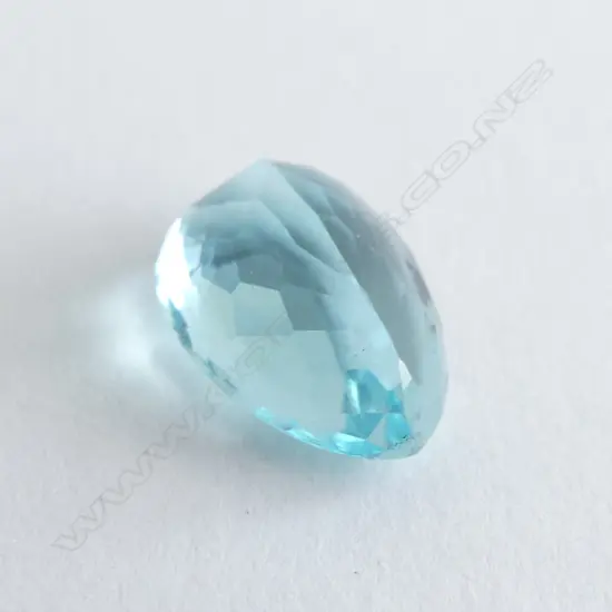 LOOSE GLASS LIGHT BLUE TEAR DROP CUT 5.23CTS WITH REPORT
