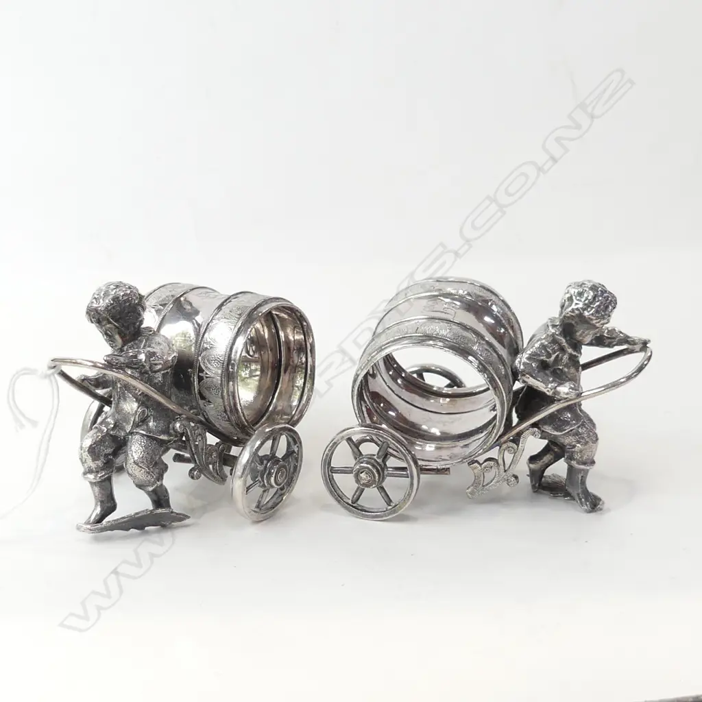 PR VICTORIAN SILVER PLATED FIGURAL NAPKIN RINGS L. 85MM Image 1++