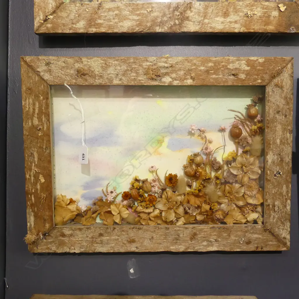 3 DRIED FLOWER ARTWORKS 300x440mm Image 1++