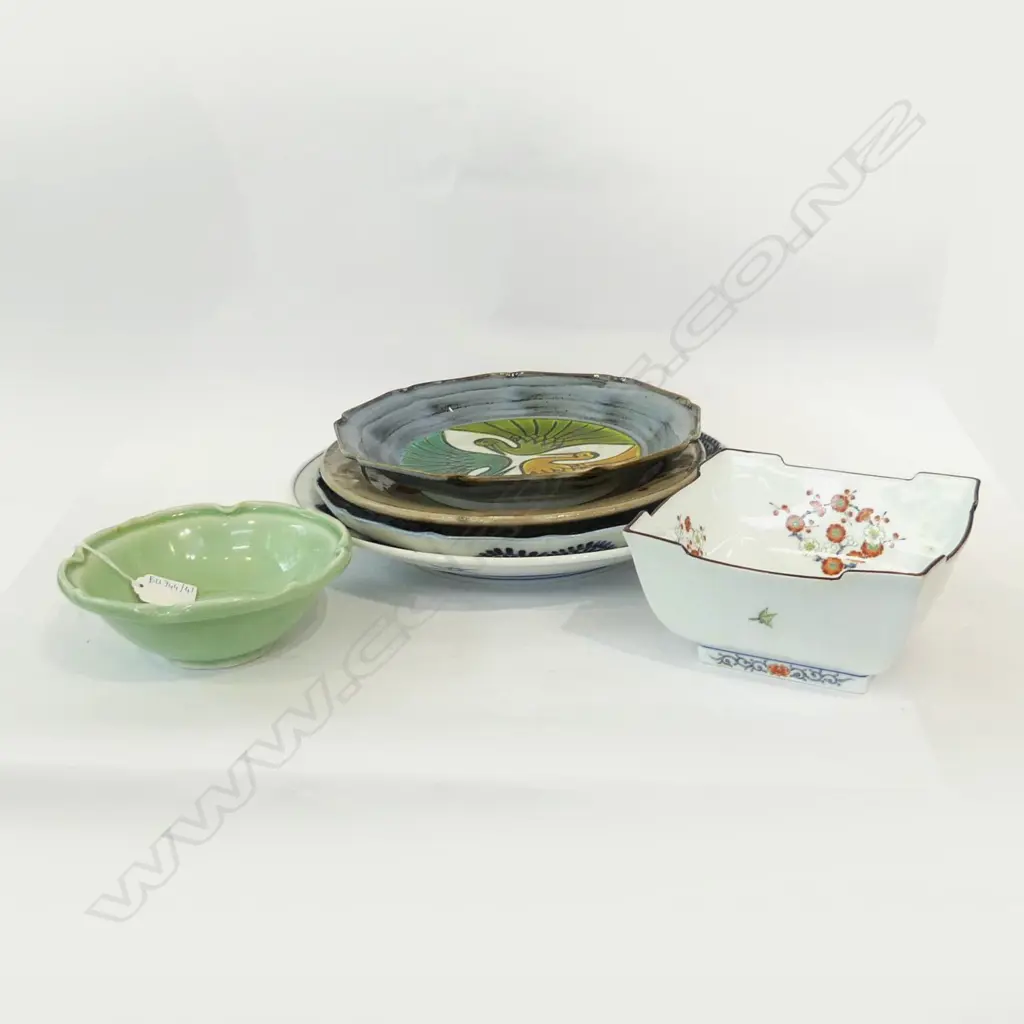 6 ORIENTAL PCES; 4 PLATES 290mm dia + 2 BOWLS Image 1++