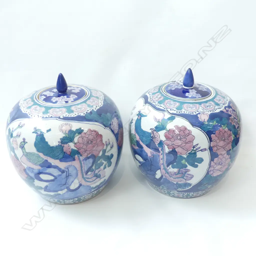 PR LIDDED ORIENTAL VASES H.250mm Image 1++