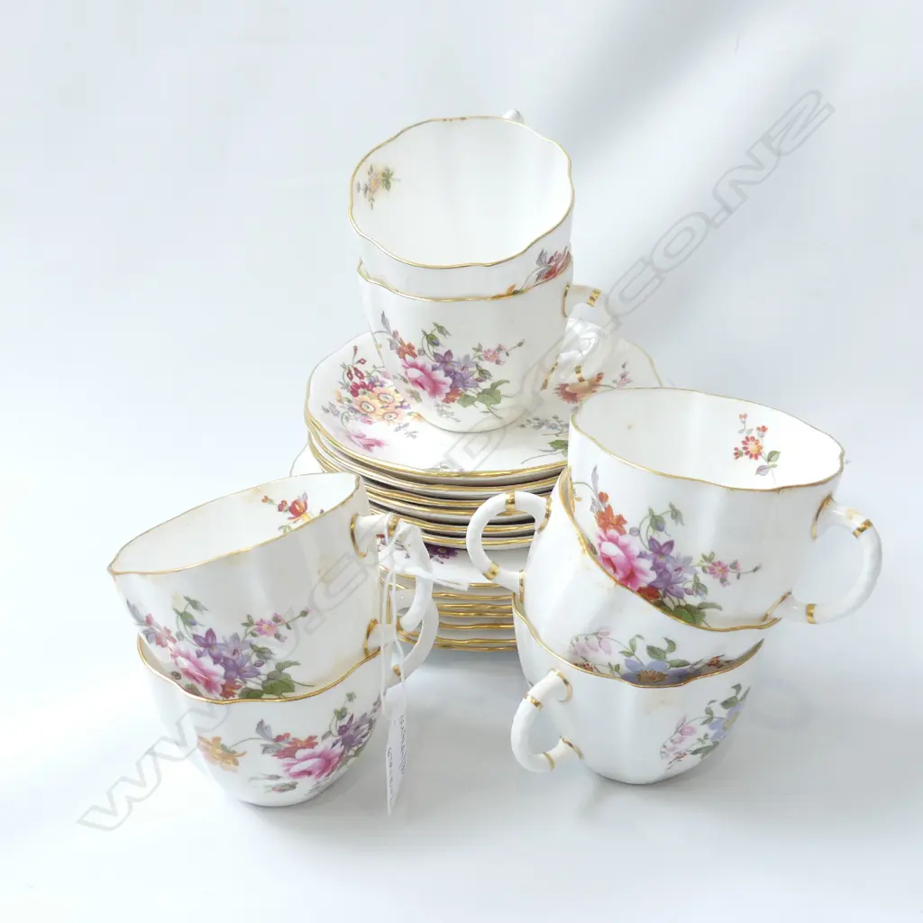 6 ROYAL CROWN DERBY TRIOS + EXTRA PLATE & CUP Image 1++