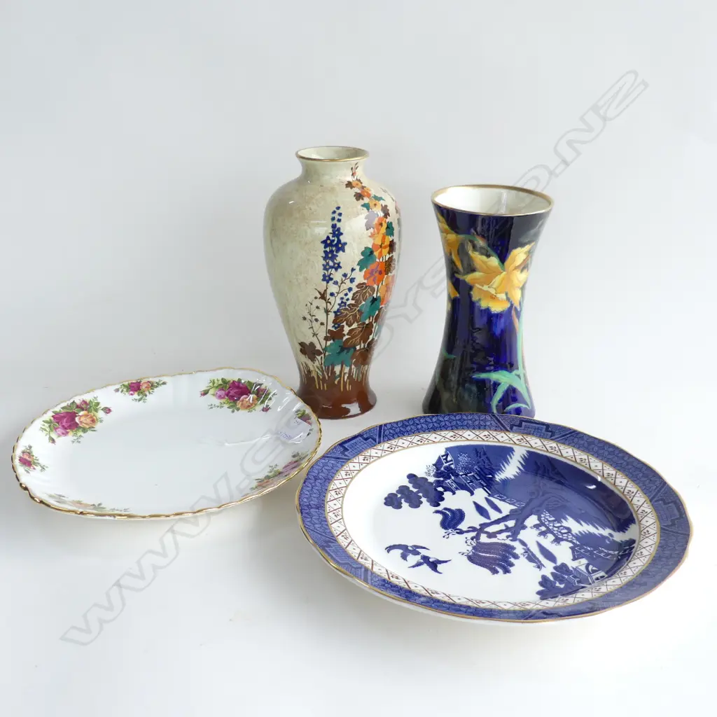 2 ENGLISH DECO FLORAL VASES + 2 PLATES; OCR & ROYAL DOULTON OLD WILLOW 280mm dia Image 1++