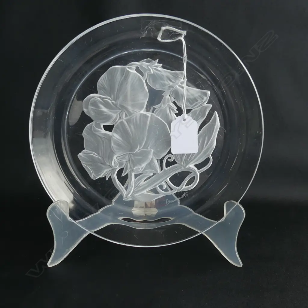 T. YAMAMOTO SIGNED GLASS PLATE Dia.210mm Image 1++