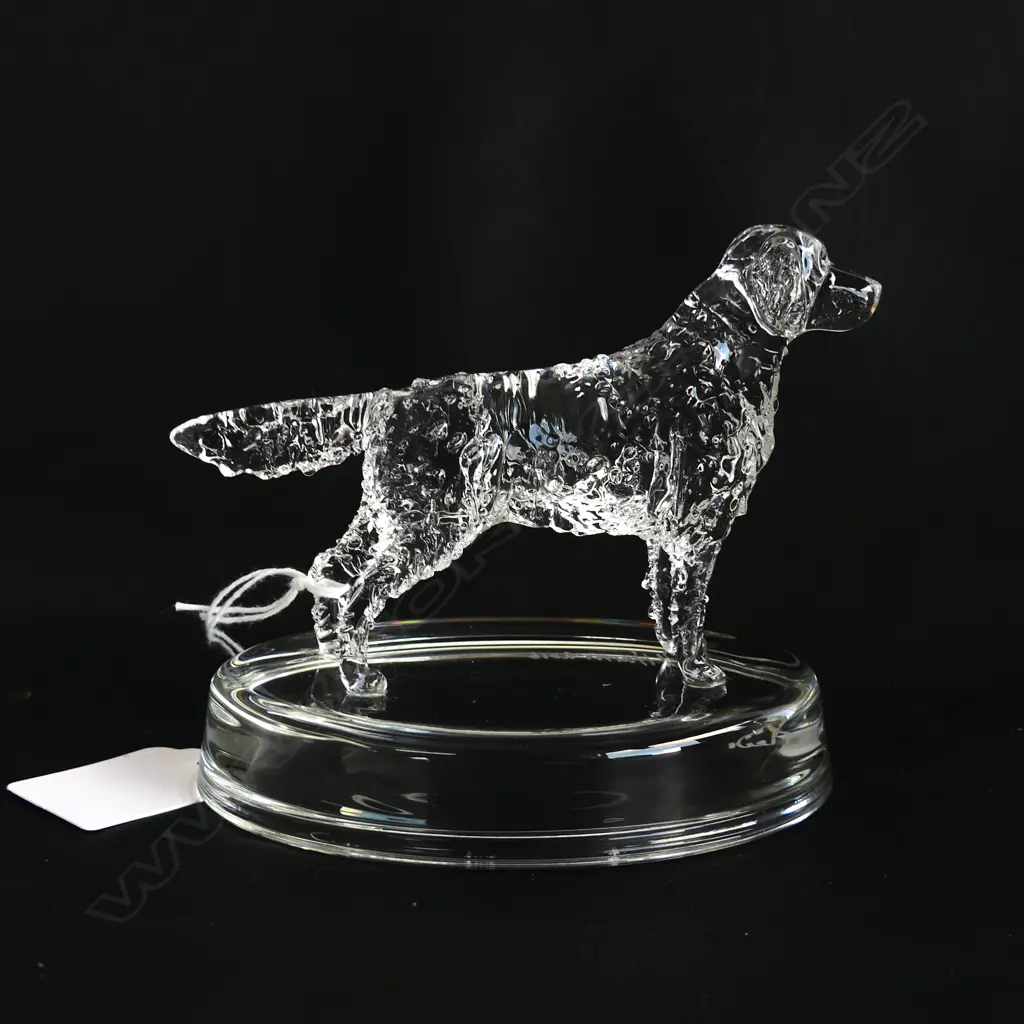 GOLDEN RETRIEVER  GLASS STATUETTE - SIGNED & DATED 'NEIL HARRIS 2016' L 110MM Image 1++