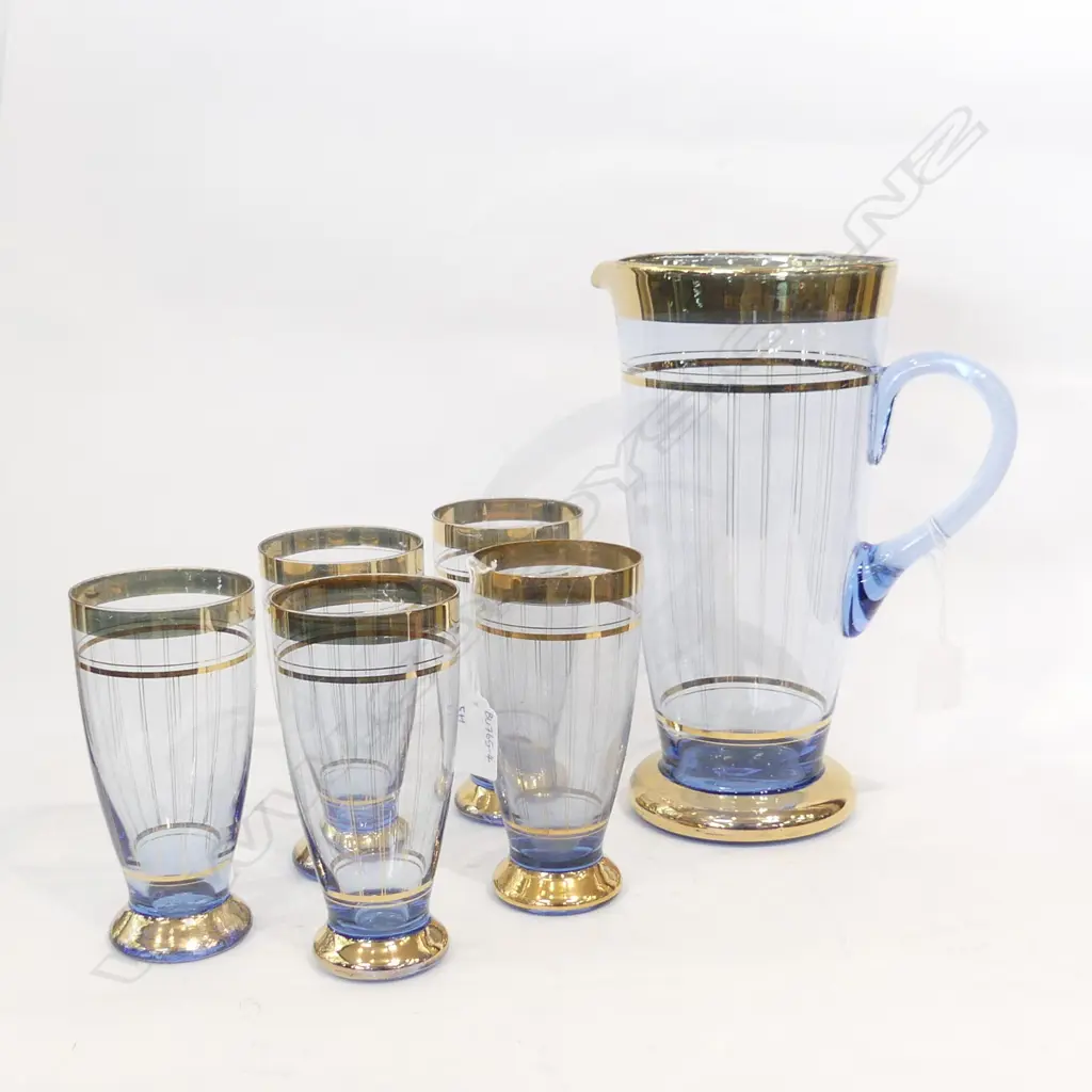 RETRO 6 PC GLASS DRINK SET; TALL BLUE GLASS & GOLD STRIPE JUG (H. 265MM) & 5 TALL GLASSES (H. 150MM) Image 1++