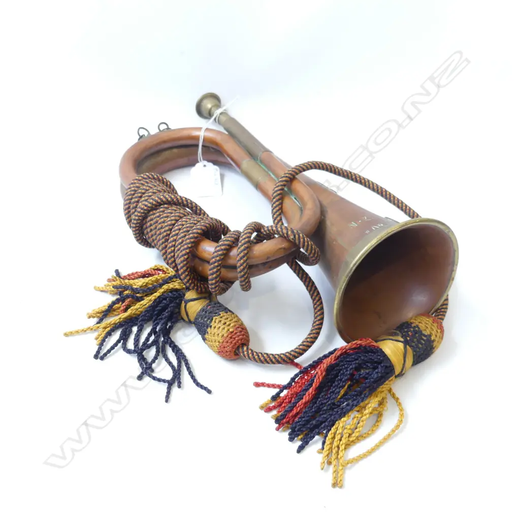 VINTAGE COPPER & BRASS BUGLE - ENGAVED 'NZ' & NZ ONWARD BADGES - HAS ORIGINAL TASSLES Image 1++