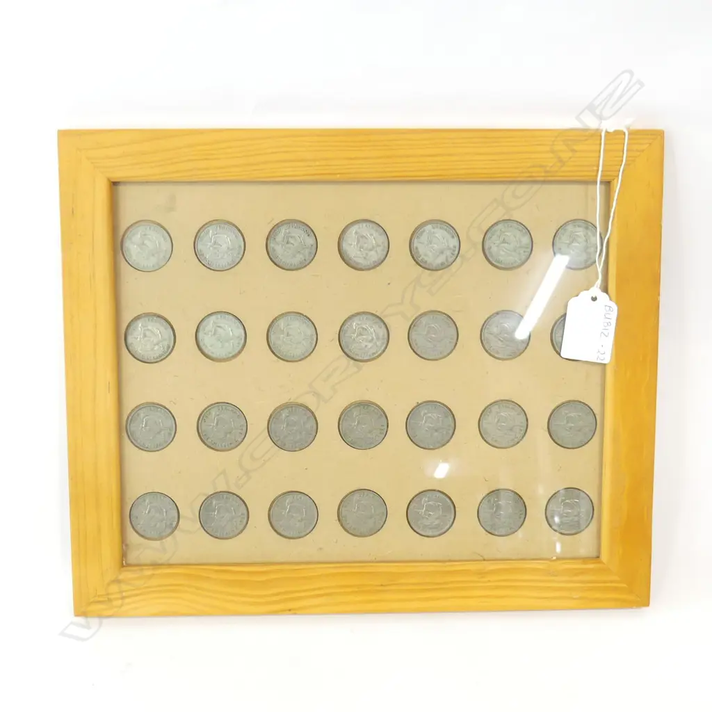 FRAMED SET 32 NZ ONE SHILLING COINS DATING 1933 - 1967 Image 1++