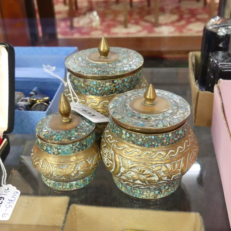 3 PC GRADUATED BRASS & MOSAIC LIDDED CONTAINERS H. 100, 80 & 70MM Image 1++