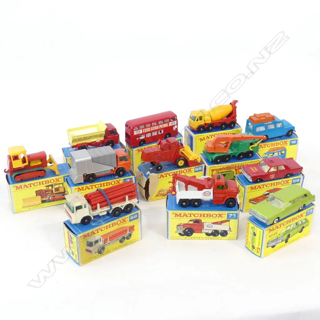 12 MATCHBOX SERIES mainly 'F' BOXED VEHICLES Image 1++