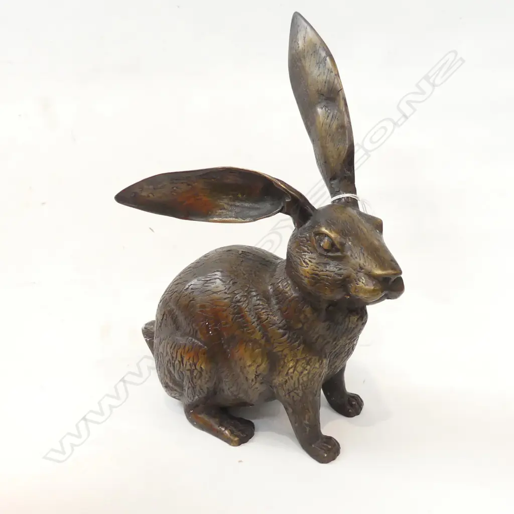 BRONZE SEATED HARE 1 EAR RAISED H.320mm Image 1++