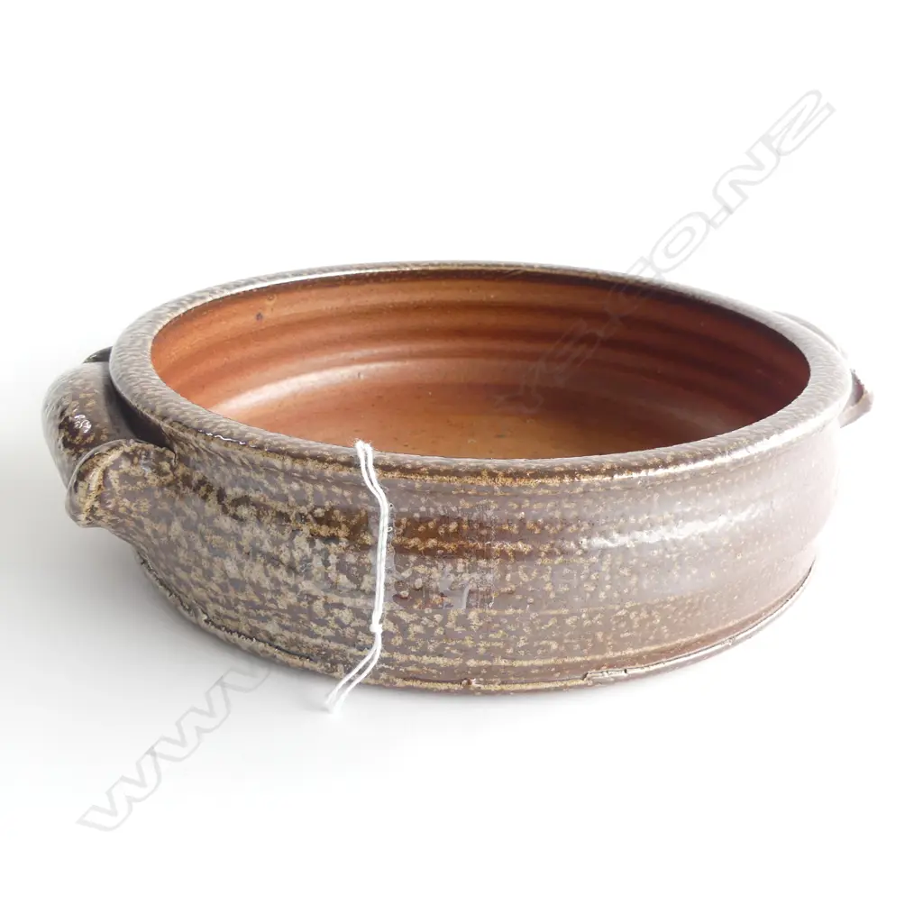 STUDIO POTTERY SALT GLAZED BOWL 230mm dia Image 1++