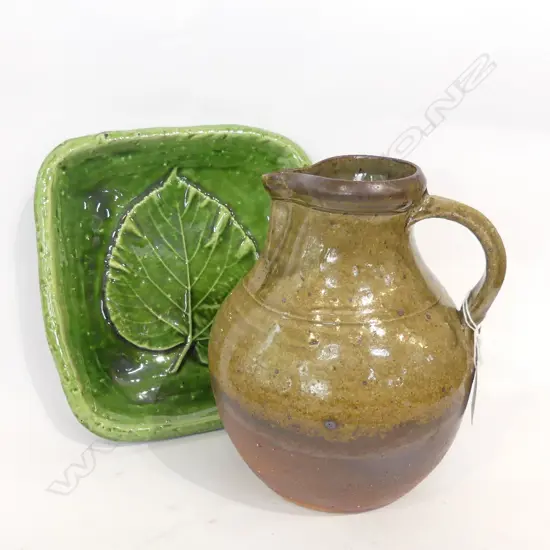 TONY SLY SQUARE LEAF PLATE 220x230mm + JUG H.210mm