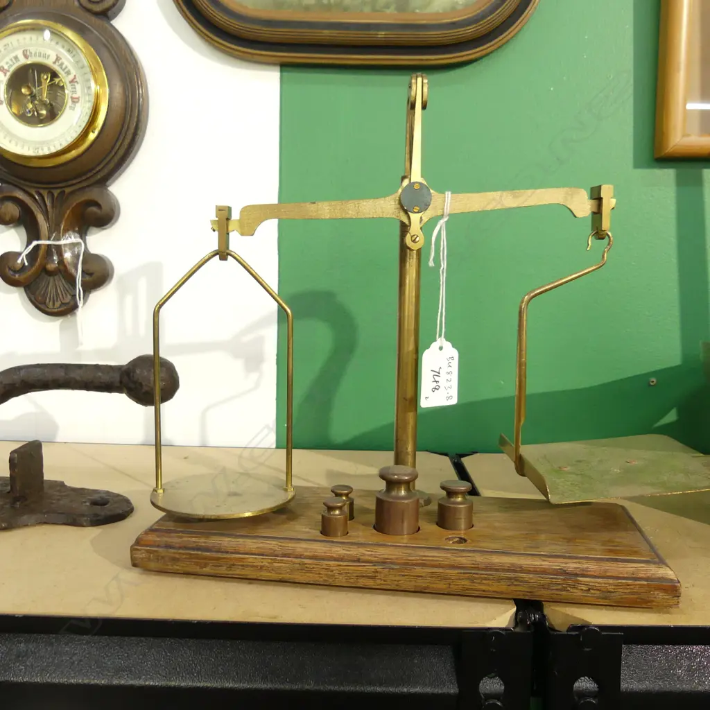 WALL BAROMETER H.550mm & SET OF BALANCE SCALES w WEIGHTS Image 1++