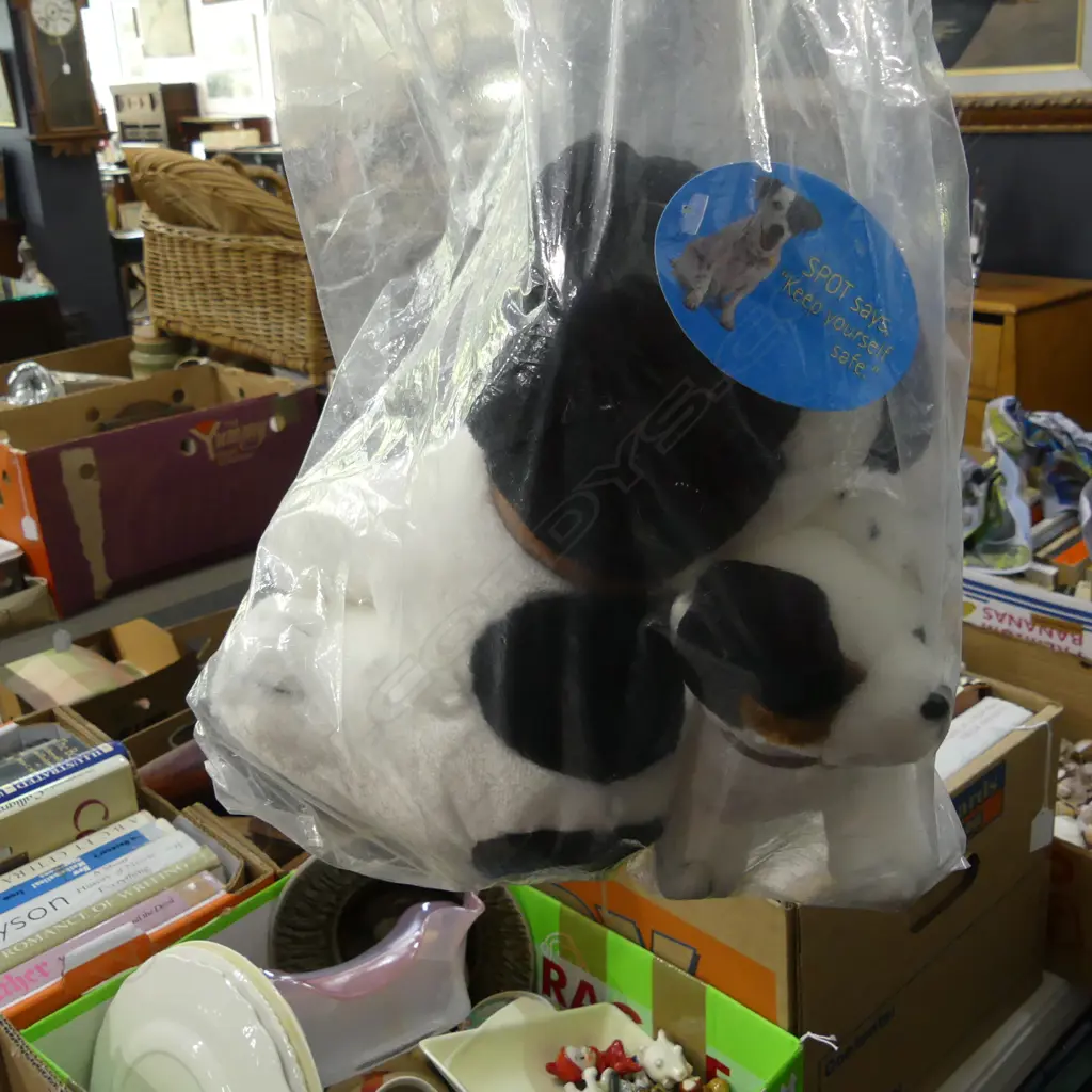 VINTAGE TELECOM 'SPOT THE DOG & BO'  IN ORIGINAL SEALED BAG Image 1++