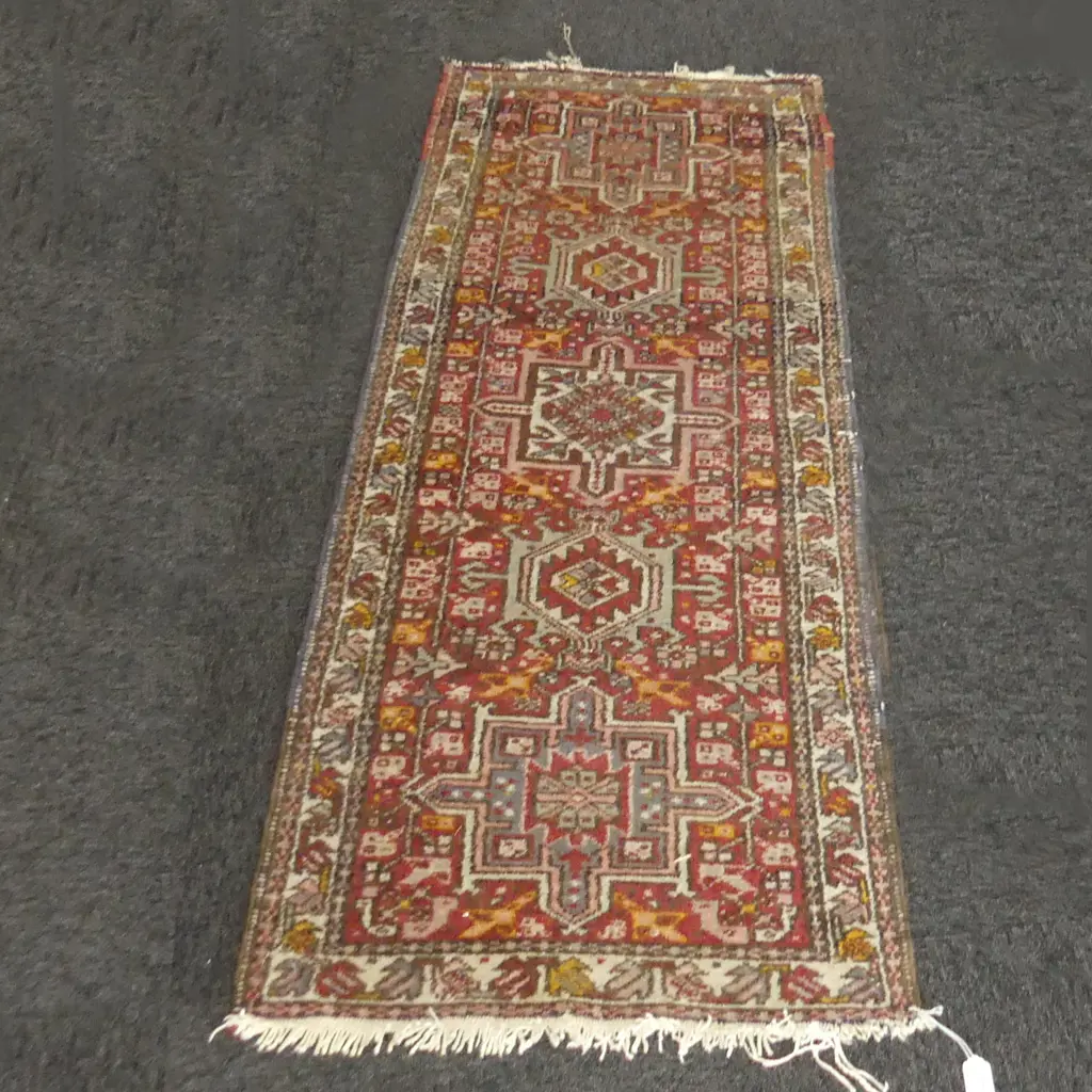 HAND KNOTTED WOOL PILE RUG 1650x630mm Image 1++