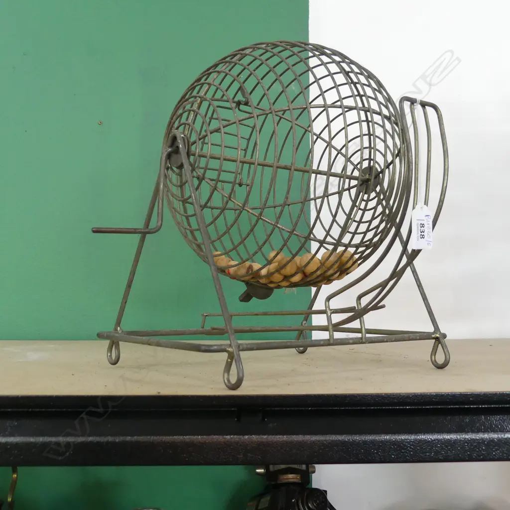 VINTAGE BINGO WIRE ROLLER & BALLS H.320mm Image 1++