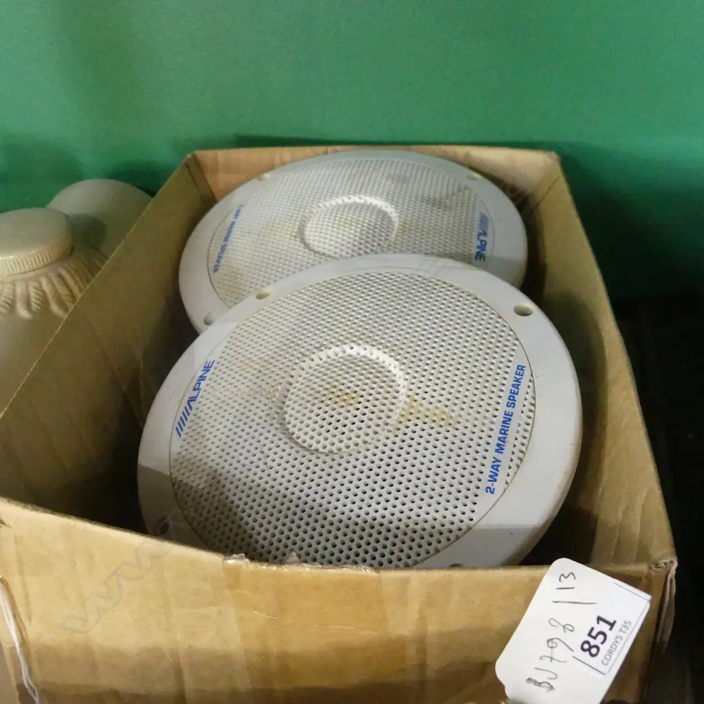 PAIR OF 'ALPINE' MARINE QUALITY WATERPROOF STEREO SPEAKERS Image 1++