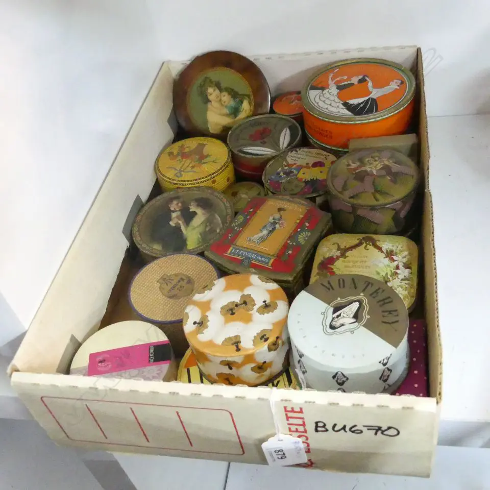 LG COLLECTION OF VINTAGE COMPACTS & POWDER BOXES, SOME UNOPENED Image 1++