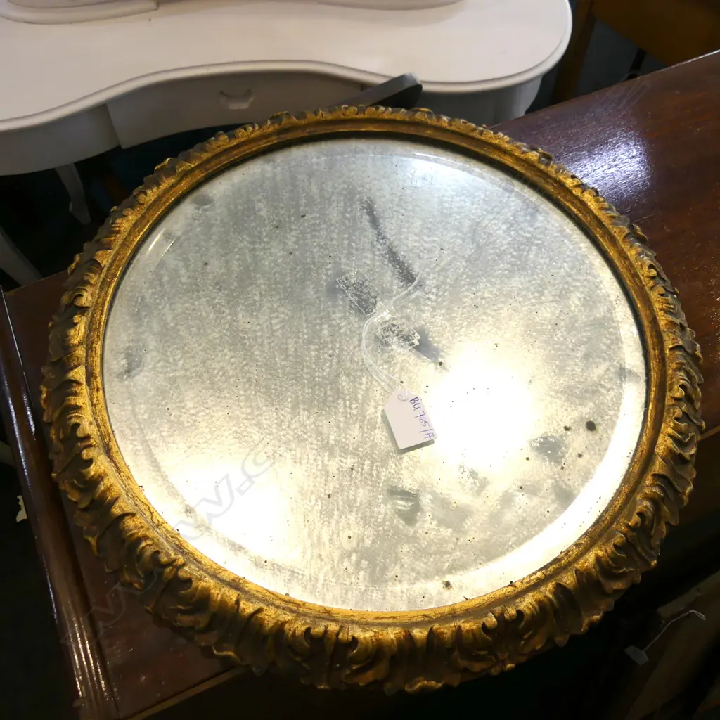 ROUND GILT FRAMED MIRROR 425mm dia Image 1++