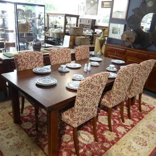 OTAGO FURN. CO DINING MAHOGANY STAINED DINING TABLE + 6 CHAIRS 1070x2200x780mm