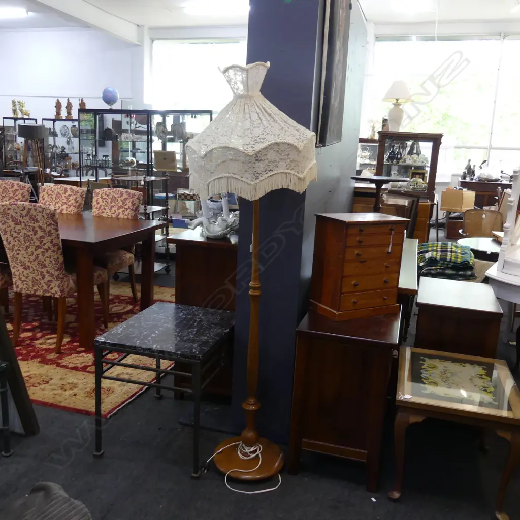 STANDARD LAMP w. LACE SHADE H.1750mm Image 1++