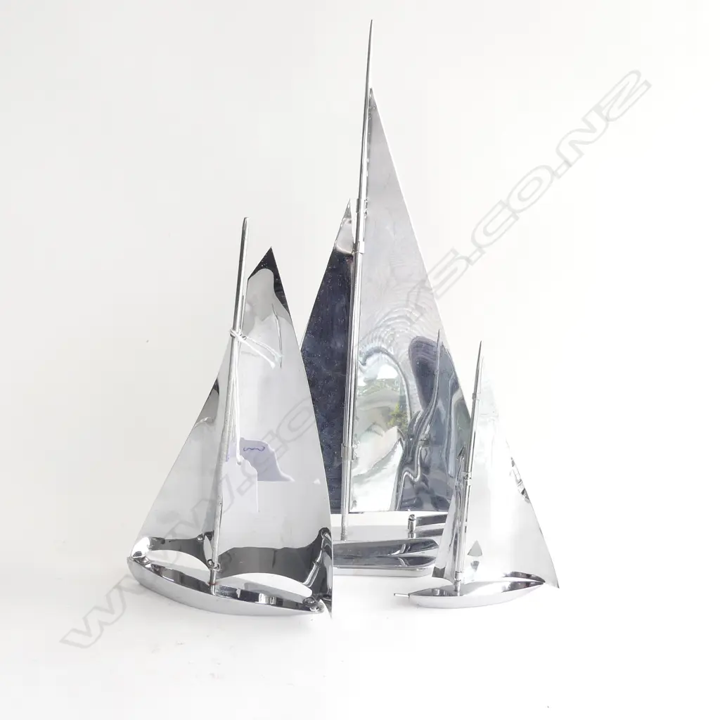 3 RETRO CHROME YACHTS GRADUATED- TALLEST H 375MM Image 1++