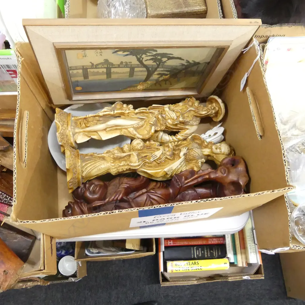 BOX ASST ORIENTAL INCL BONE & WOOD CARVINGS ETC.. Image 1++