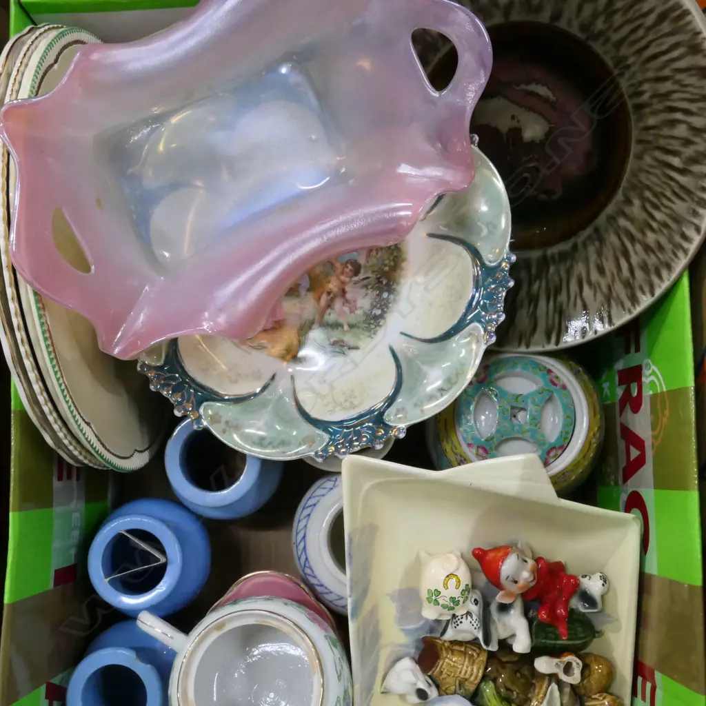 BOX LOT ASST. CHINA; WADE MINIATURES ETC Image 1++