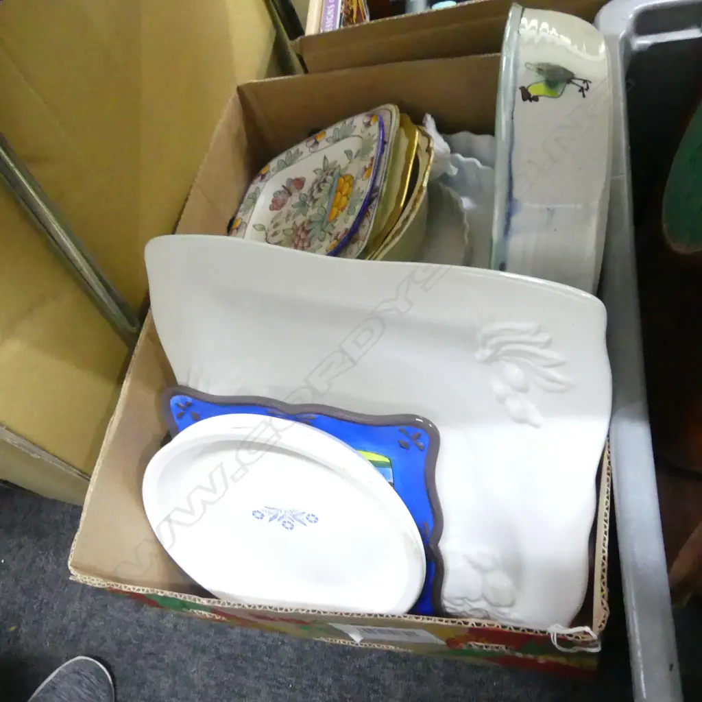 BOX LOT ASST. PLATTERS ETC Image 1++
