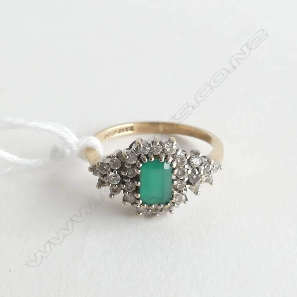 9ct. GOLD, CREATED EMERALD & DIAMOND CLUSTER RING ENGLISH HALLMARKS, SIZE M Image 1++