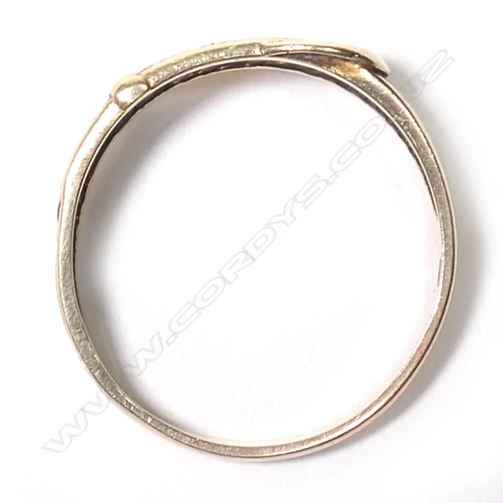 A vintage 9ct yellow gold buckle ring, Image 1++