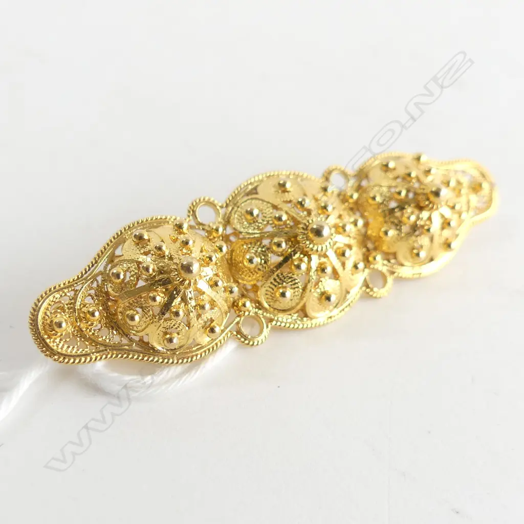 14ct. GOLD FILIGREE BROOCH 7gm. Image 1++