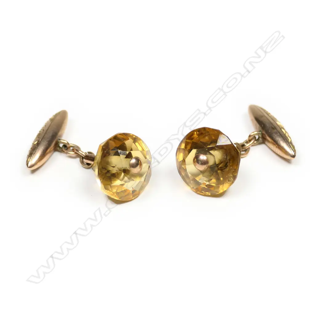 A pair of antique 9ct gold citrine cuff links, Image 1++