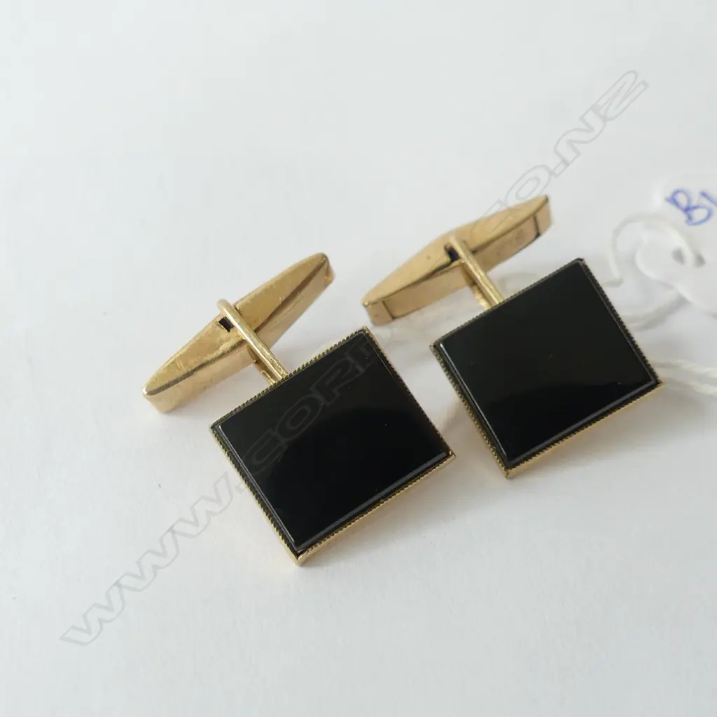 PR 9ct. GOLD, BLACK ONYX CUFFLINKS 7gm. Image 1++