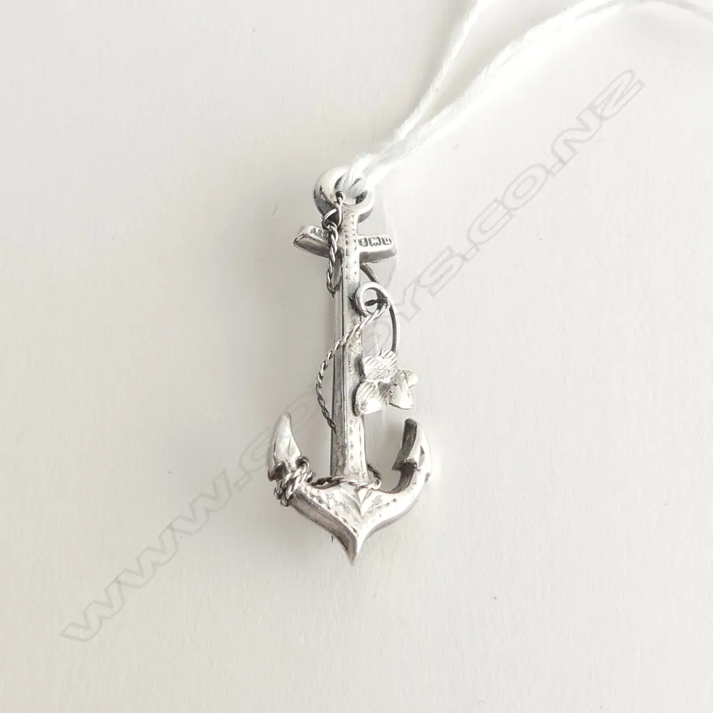 SILVER 'FOULED ANCHOR' BROOCH, BIRMINGHAM 1919 Image 1++