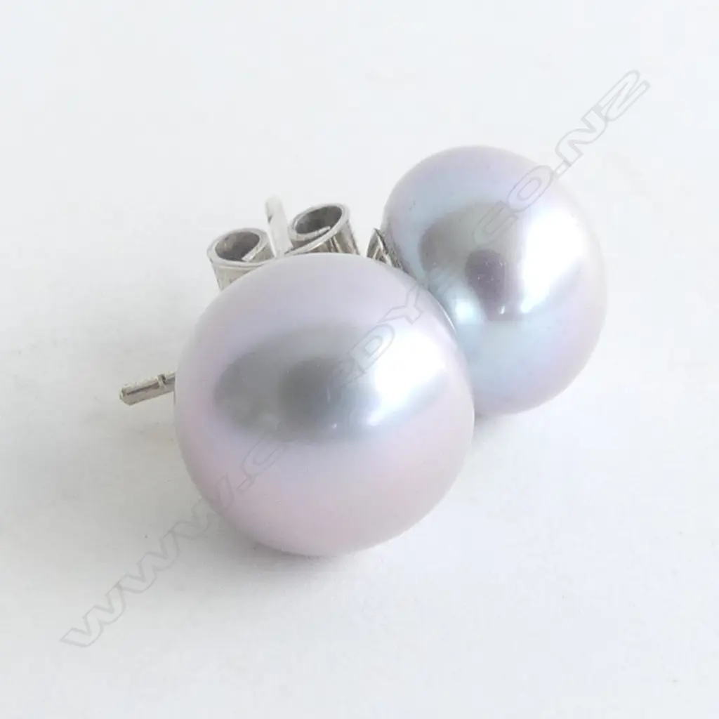 GREY PEARL & .925 SILVER STUD EARRINGS Image 1++
