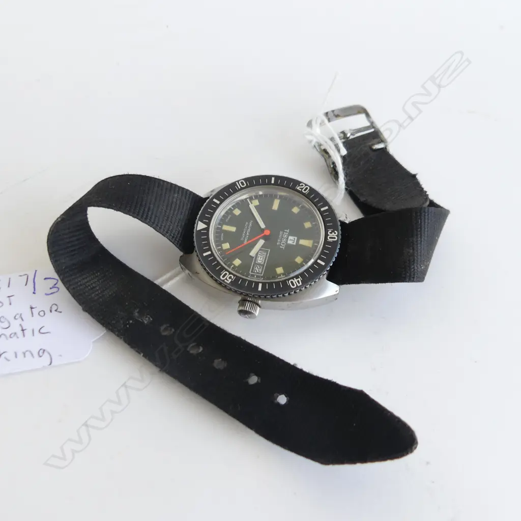 VINTAGE 1970s TISSOT 'NAVIGATOR' AUTOMATIC WATCH, STAINLESS CASE, DAY/DATE. (GOING) Image 1++