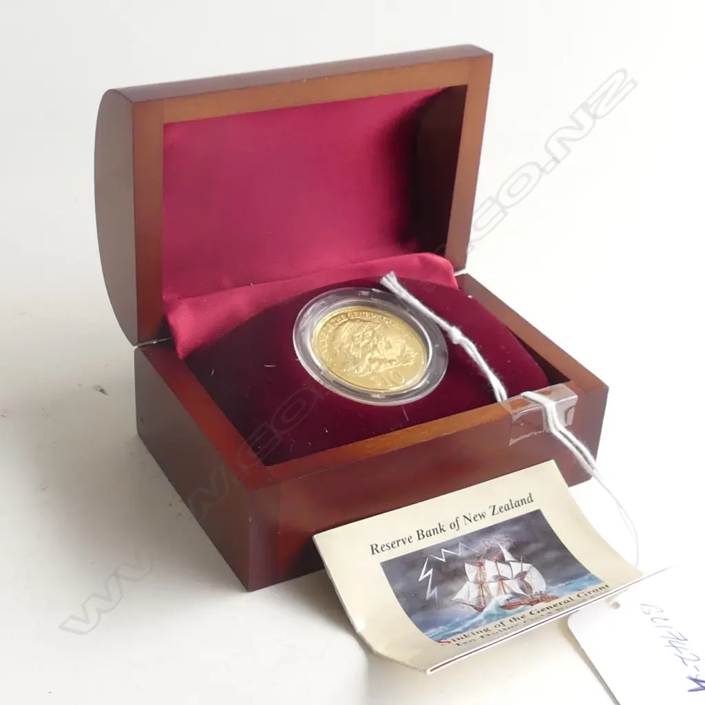 ½oz PURE GOLD PROOF COIN, 1996, NZ$10, 'SINKING OF THE GENERAL GRANT'  Image 1++